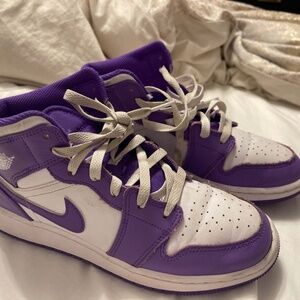 Boys Nike Tennis Shoes